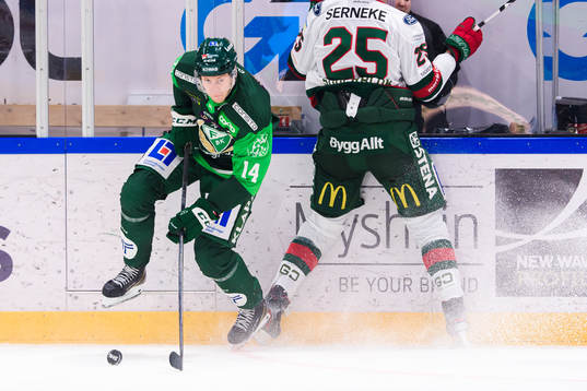Färjestads Victor Ejdsell och Frölundas Elmer Söderblom