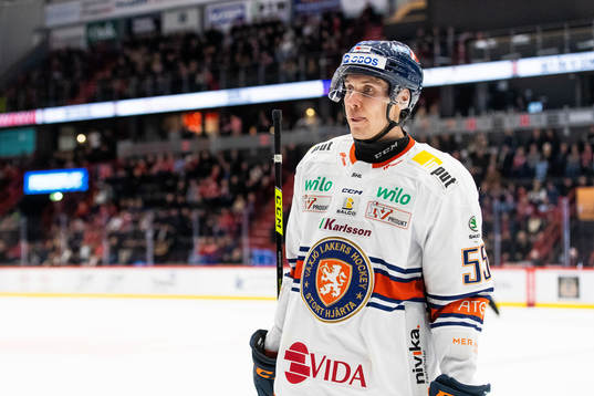 Växjös Miika Koivisto deppar