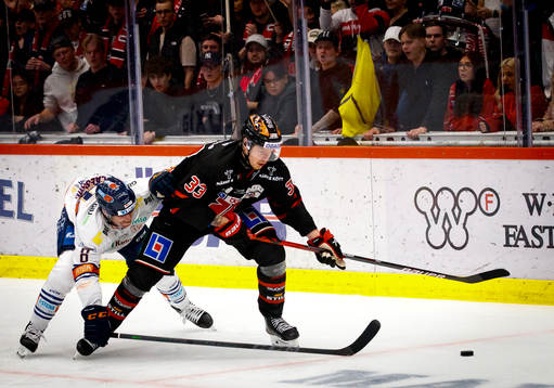 Växjös Ludvig Claesson och Örebros Christopher Mastomäki