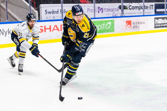 s Tyler Vesel och Södertäljes Emil Alba