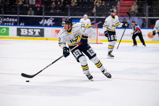 s Måns Lindbäck