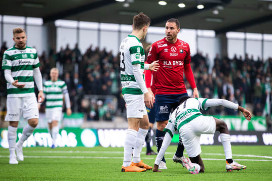 Västerås Dusan Jajic  och Örgrytes Jonathan Azulay