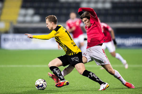 Häckens Gustav Berggren och Kalmars Oliver Berg