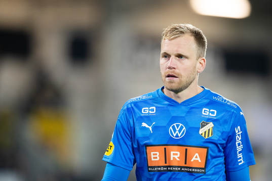 Häckens målvakt Peter Abrahamsson deppar