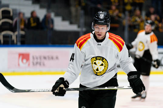 Brynäs Nicklas Danielsson deppar