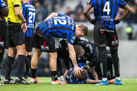 Sirius Marcus Mathisen har ont