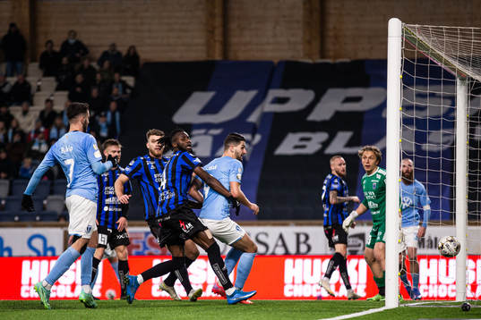 Malmö FFs Antonio Colak gör 2-3 målet