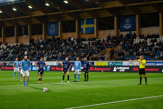 Malmös Jo Inge Berget gör sig reda för att skjuta en