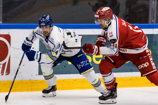 Leksands Oskar Lang och Timrås Nolan Zajac