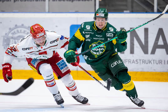 Modos Oscar Pettersson jagar Björklövens Karl Johansson