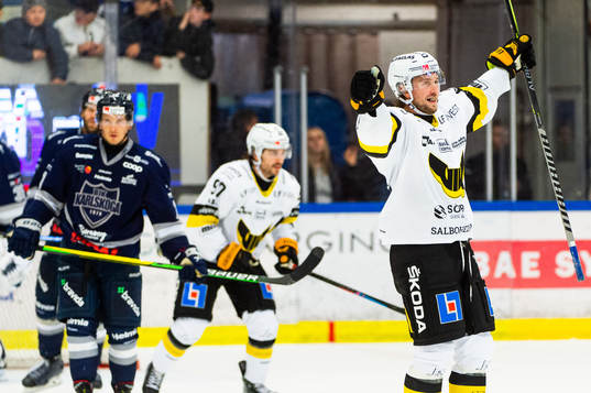 Bläddra bland fler bilder av Ishockey, Hockeyallsvenskan, Karlskoga - Västerås