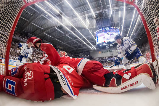 Leksands Justin Kloos och Timrås Tim Erixon och Timrås