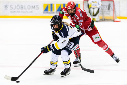 s Thea Johansson och Modos Lore Baudrit