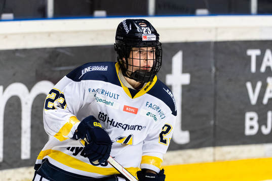 s Sanni Hakala