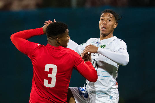 Vasalunds Isak Hien och Jönköpings Mikael Marques de