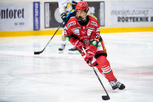 Modos Ebba Hedqvist värmer upp