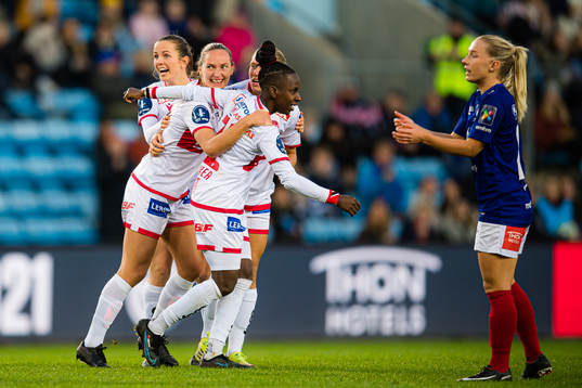 Marit Bratberg Lund of Sandviken celebrates