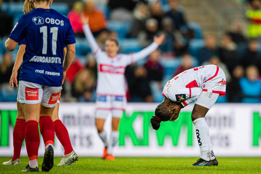 Kennya Kinda Esther Cordner of Sandviken looks dejected