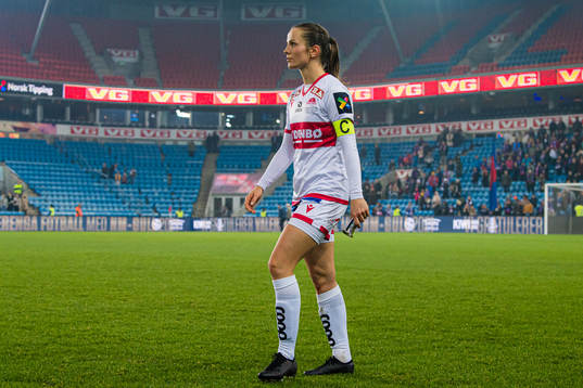 Tuva Hansen of Sandviken looks dejected