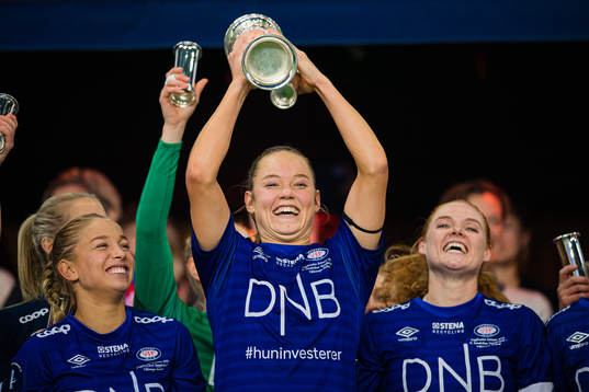 Janni Bøgild Thomsen of Vålerenga celebrates with the