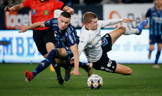 Djurgårdens Haris Radetinac och Örebros Niclas Bergmark