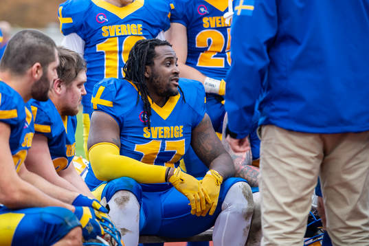 Sveriges Benjamin Egbudiwe deppar