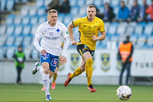 IFK Norrköpings Ari Skúlason och Elfsborgs Per Frick
