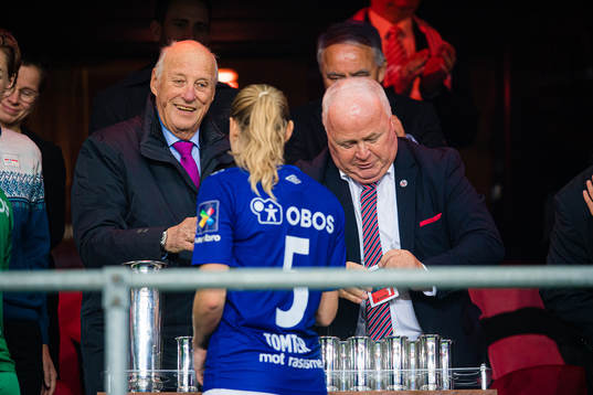 H.M. King Harald of Norway and Terje Svendsen, president of