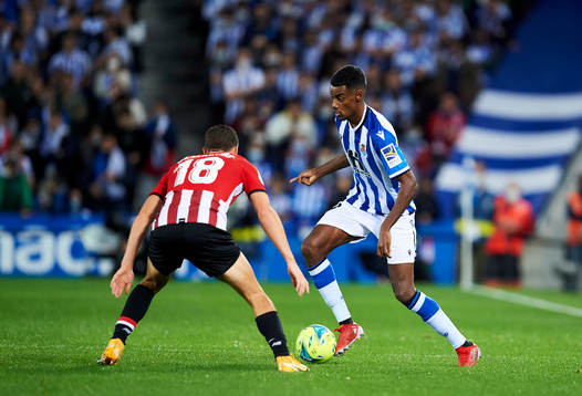 Alexander Isak of Real Sociedad  looks