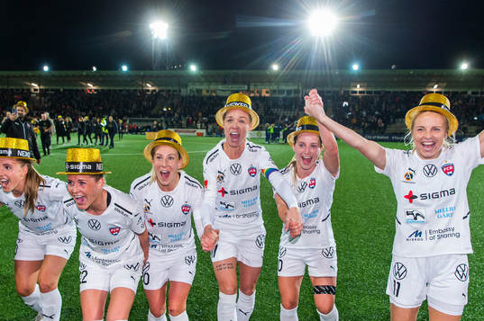 Rosengårds Olivia Schough, Caroline Seger och Mimmi