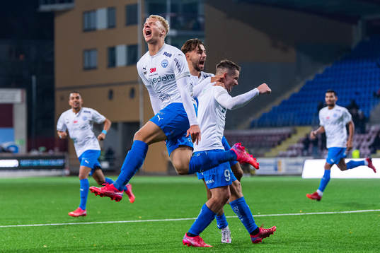 Värnamos Victor Larsson jublar