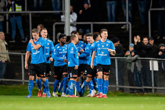 Halmstads spelare jublar