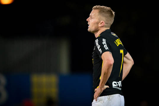 s Sebastian Larsson deppar