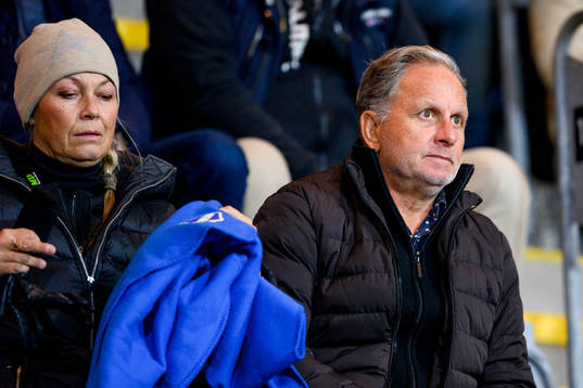 Halmstads före detta tränare Janne Jönsson med fru på