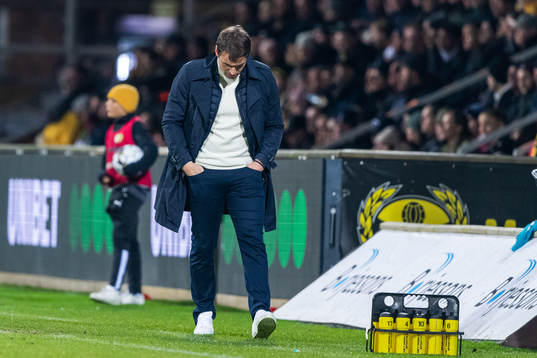 Hammarbys tränare Milos Milojevic deppar