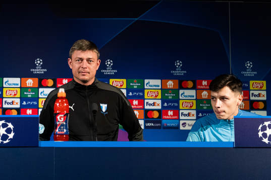 Jon Dahl Tomasson, head coach, and Anel Ahmedhodzic
