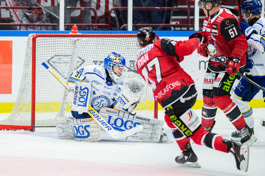 Malmö Redhawks Joakim Ryan gör 2-0 bakom Leksands