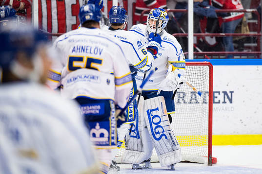 Leksands målvakt Kasimir Kaskisuo jublar
