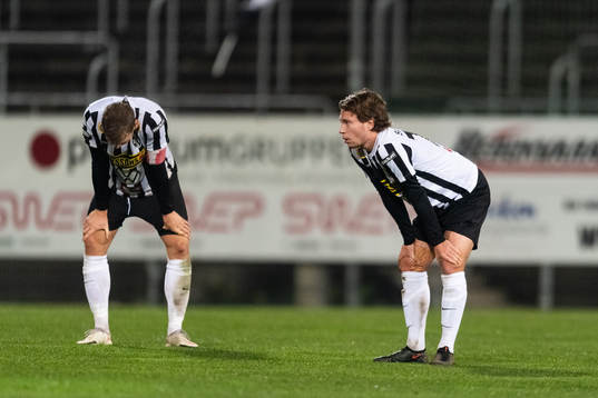 Landskronas Philip Andersson och Filip Ottosson deppar