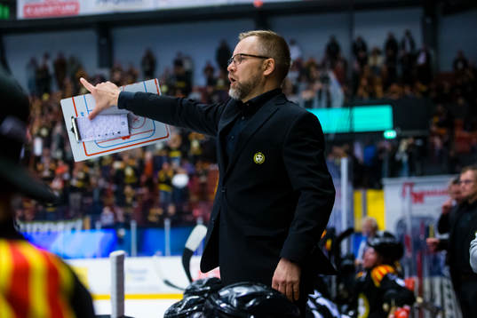 Brynäs tränare Mikko Manner