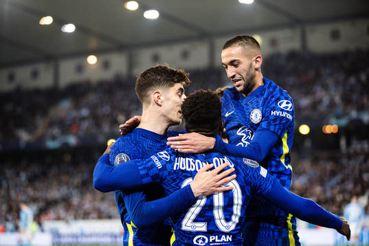 Hakim Ziyech of Chelsea celebrates scoring 0-1