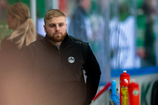Rögles materialare Jonas Elofsson