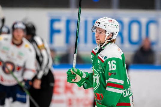 Rögles Lucas Ekeståhl Jonsson  deppar