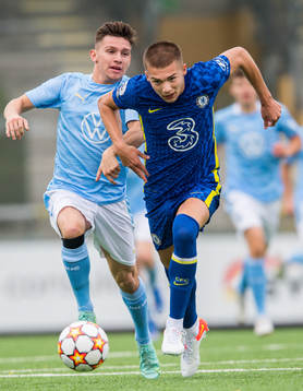 Isak Bjerkebo of Malmö FF and Alfie Gilchrist of Chelsea