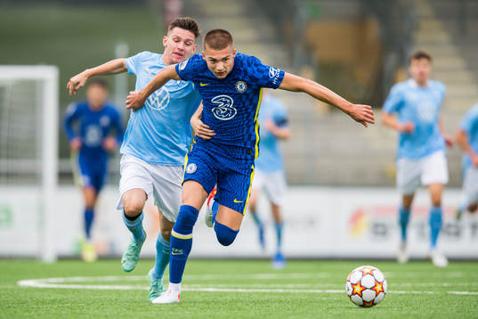 Isak Bjerkebo of Malmö FF and Alfie Gilchrist of Chelsea