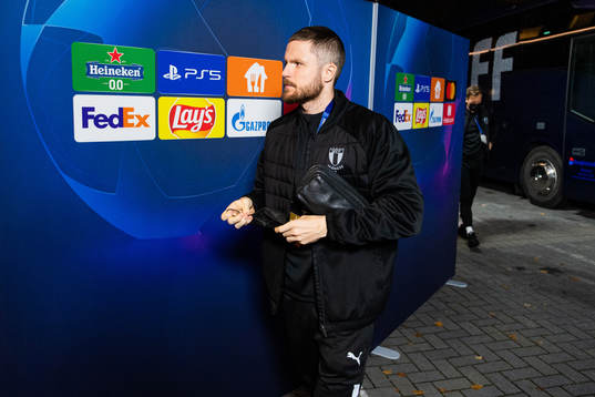 Lasse Nielsen of Malmö FF, arrives at the arena