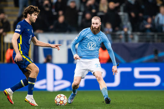 Marcos Alonso of Chelsea and Jo Inge Berget of Malmö FF