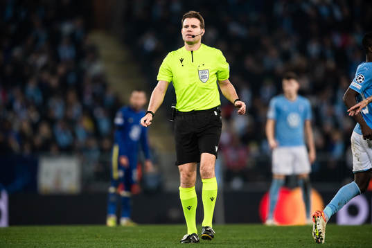 Referee Felix Brych