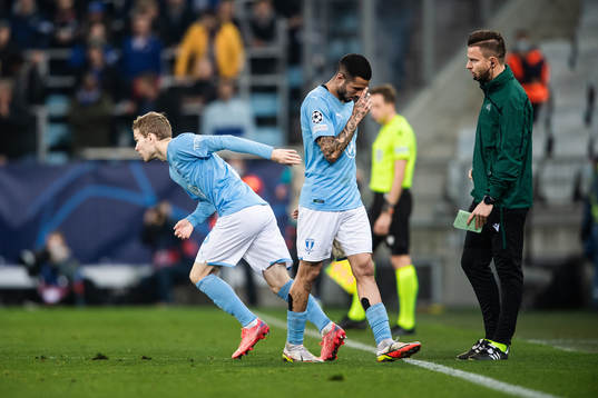 Oscar Lewicki and Sergio Pena of Malmö FF