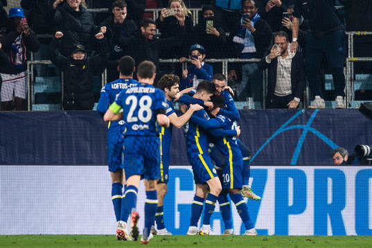 Hakim Ziyech of Chelsea celebrates
